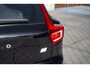 Volvo XC40 Single Motor Extended Range Plus 82 kWh | Trekhaak | Park Assist | Stuur- stoelverwarming | Pilot Assist