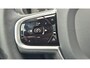 Volvo V60 2.0 T8 Recharge AWD R-Design Zeer Compleet uitgerust - Panorama dak - Trekhaak wegklapbaar - Audio Park Assist - Head Up - Lighting Pack