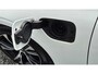 Volvo V60 2.0 T8 Recharge AWD R-Design Zeer Compleet uitgerust - Panorama dak - Trekhaak wegklapbaar - Audio Park Assist - Head Up - Lighting Pack