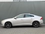Volvo S60 BWJ 2011 1.6 180 PK T4 Momentum AUTOMAAT / TREKHAAK / CRUISE / CLIMA / NAVI / PARKEERSENSOREN / LMV / BLUETOOTH
