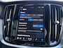 Volvo V60 T6 350PK Automaat Recharge AWD Plus Bright | ACC | Panoramadak | 360 camera | Stuurverwarming | 19"LMV | Elektr. stoel