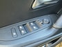 Peugeot 2008 1.2 Hybrid 136 GT | Achterbank in delen neerklapbaar | Achteruitrijcamera | Airco (automatisch)