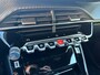 Peugeot 2008 1.2 Hybrid 136 GT | Achterbank in delen neerklapbaar | Achteruitrijcamera | Airco (automatisch)