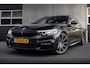 BMW 5-Serie Touring 520d 191 pk High Executive M-Sportpakket / BTW-Auto/ Pano-Dak/ Harman&Kardon/ Camera/ Leder/ Sport-Stoelen/ Stoel.Verw/ Lucht-Vering/ 20'' LMV