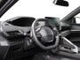 Peugeot 3008 1.2 PureTech Allure Climate control Adaptive cruise control Achteruitrijd camera Parkeersensoren Verwarmde voorstoelen LED Navigatie Apple Carplay/ Android Auto
