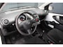 Toyota Aygo 1.0 VVT-i Now - AIRCO - NAVIGATIE - APK 11-26 - PDC - 5-DEURS