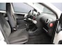 Toyota Aygo 1.0 VVT-i Now - AIRCO - NAVIGATIE - APK 11-26 - PDC - 5-DEURS