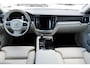 Volvo V60 T6 Automaat AWD Plus Bright | Park Assist | Verwarmbaar Stuurwiel | Stoelen voor/achter verwarmbaar | Elektrisch verstelbare stoelen met memory functie