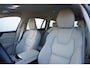 Volvo V60 T6 Automaat AWD Plus Bright | Park Assist | Verwarmbaar Stuurwiel | Stoelen voor/achter verwarmbaar | Elektrisch verstelbare stoelen met memory functie