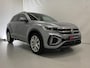 Volkswagen T-Roc 1.5 TSI R-Line edition IQ Light/Matrix Koplampen Camera IQ Drive ACC Carplay Virtual Cockpit *Nieuwe Auto*