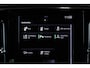 Volvo XC40 1.5 T4 Recharge Inscription | Panoramadak | Harman Kardon Premium Audio | Electrische wegklapbare trekhaak | lederen bekleding | Stoelverwarming | Parkeercamera | BLIS | Adaptive Cruise Control | Electrische bedienbare voorstoelen