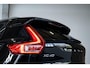Volvo XC40 1.5 T4 Recharge Inscription | Panoramadak | Harman Kardon Premium Audio | Electrische wegklapbare trekhaak | lederen bekleding | Stoelverwarming | Parkeercamera | BLIS | Adaptive Cruise Control | Electrische bedienbare voorstoelen
