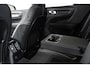 Volvo XC40 1.5 T4 Recharge Inscription | Panoramadak | Harman Kardon Premium Audio | Electrische wegklapbare trekhaak | lederen bekleding | Stoelverwarming | Parkeercamera | BLIS | Adaptive Cruise Control | Electrische bedienbare voorstoelen