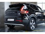 Volvo XC40 1.5 T4 Recharge Inscription | Panoramadak | Harman Kardon Premium Audio | Electrische wegklapbare trekhaak | lederen bekleding | Stoelverwarming | Parkeercamera | BLIS | Adaptive Cruise Control | Electrische bedienbare voorstoelen
