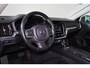 Volvo V60 T5 Momentum - IntelliSafe Assist & Surround - Verwarmde voorstoelen - Parkeersensoren voor & achter - Elektr. inklapbare trekhaak - 18' LMV