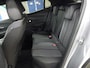 Peugeot 2008 1.2 PureTech 100 Allure | Achterbank in delen neerklapbaar | Airco (automatisch) | Apple Carplay/Android Auto|telefoonintegratie premium