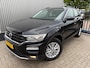 Volkswagen T-Roc 1.0 TSI Style / Apple Car Play / 1e eigenaar / Cruise Control / Airco / Trekhaak / Navigatie / Nederlandse auto