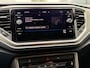 Volkswagen T-Roc 1.0 TSI Style / Apple Car Play / 1e eigenaar / Cruise Control / Airco / Trekhaak / Navigatie / Nederlandse auto