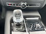 Volvo V60 2.0 T6 Recharge 340 pk AWD Inscription Trekhaak Panoramadak Pilot Assist ACC Tailored Wool Bekleding Exterior Styling Kit 19 Inch Elec. Stoelen Camera PDC Harman Kardon Contourstoelen Plug in Hybride NL Auto 1e Eigenaar