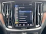 Volvo V60 2.0 T6 Recharge AWD Inscription Trekhaak Panoramadak Pilot Assist ACC Tailored Wool Bekleding Exterior Styling Kit 19 Inch Elec. Stoelen Camera PDC Harman Kardon Contourstoelen Plug in Hybride NL Auto 1e Eigenaar