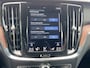 Volvo V60 2.0 T6 Recharge 340 pk AWD Inscription Trekhaak Panoramadak Pilot Assist ACC Tailored Wool Bekleding Exterior Styling Kit 19 Inch Elec. Stoelen Camera PDC Harman Kardon Contourstoelen Plug in Hybride NL Auto 1e Eigenaar