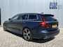 Volvo V60 2.0 T6 Recharge AWD Inscription Trekhaak Panoramadak Pilot Assist ACC Tailored Wool Bekleding Exterior Styling Kit 19 Inch Elec. Stoelen Camera PDC Harman Kardon Contourstoelen Plug in Hybride NL Auto 1e Eigenaar
