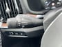 Volvo V60 2.0 T6 Recharge AWD Inscription Trekhaak Panoramadak Pilot Assist ACC Tailored Wool Bekleding Exterior Styling Kit 19 Inch Elec. Stoelen Camera PDC Harman Kardon Contourstoelen Plug in Hybride NL Auto 1e Eigenaar
