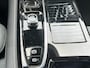 Volvo V60 2.0 T6 Recharge AWD Inscription Trekhaak Panoramadak Pilot Assist ACC Tailored Wool Bekleding Exterior Styling Kit 19 Inch Elec. Stoelen Camera PDC Harman Kardon Contourstoelen Plug in Hybride NL Auto 1e Eigenaar