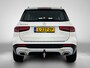 Mercedes-Benz GLB 200 Business Solution Luxury | Trekhaak | Achteruitrijcamera | DAB | Elektrische achterklep | Sfeerverlichting | Inclusief 24 maanden MB Certified garantie voor Europa.