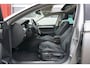 Volkswagen Passat 1.4 TSI GTE Connected Series Plus | Schuif-/kanteldak | Virtual Cockpit | ACC | Camera | Origineel NL |