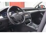 Volkswagen Passat 1.4 TSI GTE Connected Series Plus | Schuif-/kanteldak | Virtual Cockpit | ACC | Camera | Origineel NL |