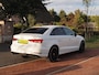 Audi A3 Limousine 35 TFSI CoD Pro Line | 19 Inch | Navigatie | Privacy glas |