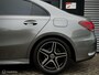 Mercedes-Benz A-klasse 180 AMG Line 11-2022 / Stoelverwrg / Apple