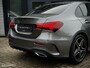 Mercedes-Benz A-klasse 180 AMG Line 11-2022 / Stoelverwrg / Apple