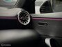 Mercedes-Benz A-klasse 180 AMG Line 11-2022 / Stoelverwrg / Apple