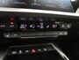 Audi A3 Sportback 45 TFSI e S-Line Competition 245PK S-tronic Pano-Schuifdak, Keyless, Stoelverwarming, Cruise Control, Lane Assist, Apple Carplay/Android Auto, Parkeersensoren voor en achter, 17" LM Velgen
