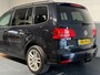 Volkswagen Touran 1.4 TSI DSG Highline 7p. /Clima/Cruise/NAVI/PDC+Camera/LMV