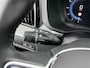 Volvo XC60 T6 Recharge Plus Dark | 19" | 360 Camera | Trekhaak | Elektrisch verstelbare stoelen | Stoel/stuur/achterbank verwarming | Adaptieve cruise | BLIS