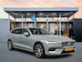 Volvo V60 T6 Recharge Essential | 18" | Trekhaak | Stoel/stuurverwarming | Getint glas | Parkeerverwarming | Parkeercamera | Parkeersensoren V+A