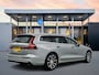Volvo V60 T6 Recharge Essential | 18" | Trekhaak | Stoel/stuurverwarming | Getint glas | Parkeerverwarming | Parkeercamera | Parkeersensoren V+A