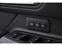 Toyota Land Cruiser 2.8 D-4D Professional | Trekhaak | Leder | Head-up display | Treeplanken | 20 inch | Navigatie | Stoel-/achterbankverwarming | Stoelventilatie voor/achter