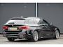BMW 5-Serie Touring 520i 184Pk Aut. | High Executive | M-Sport | Shadowline | Achteruitrijcamera | Panoramadak | 18''