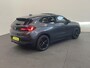 BMW X2 xDrive25e High Executive Sportline Panoramadak Groot Navi carplay/android Sportstoelen stoelverwarming parkeersensoren Voor+Achter Donkere hemel