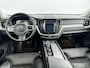 Volvo XC60 T8 Recharge Inscription 19" | Geventileerd Nappa Leder | Trekhaak | Head-up | Panoramadak | Leder dashboard | Adaptieve cruise | BLIS | Elektrische stoelen | Elektrische achterklep