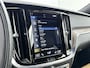 Volvo V60 B3 Inscription 18" | Geventileerd Nappa | Elektr. verst. massage stoelen | Harman Kardon | Stoel/stuurverwarming | Parkeerverwarming | Adaptieve cruise | BLIS | Parkeercamera