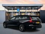 Volvo V60 T6 Recharge Plus Dark 18" | Elektrisch verst. Sporstoelen | 360 Camera | Harman Kardon | Trekhaak | Adaptieve cruise | BLIS | Stoel/stuur/achterbankverwarming | Keyless