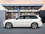 Volvo XC90 T8 Recharge 2-fase laden | Heico Diffusor | 22" | Luchtvering | B&W | Nappa leder | Stoelmassage | 360 Camera | Gelaagd glas