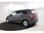 Volkswagen Touran 2.0 TDI SCR Highline 7p 7 persoons, apple carplay, navigatie,