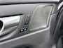 Volvo XC60 T6 Recharge Ultra Dark 21" | 360 Camera | Trekhaak | Panoramadak | Head-up | Harman Kardon | Elektr. verst. stoelen | Full LED | Stoel/stuur/achterbankverwarming