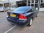 Volvo S60 2.4 Edition II NETTE AUTO RIJDT EN SCHAKELT GOED